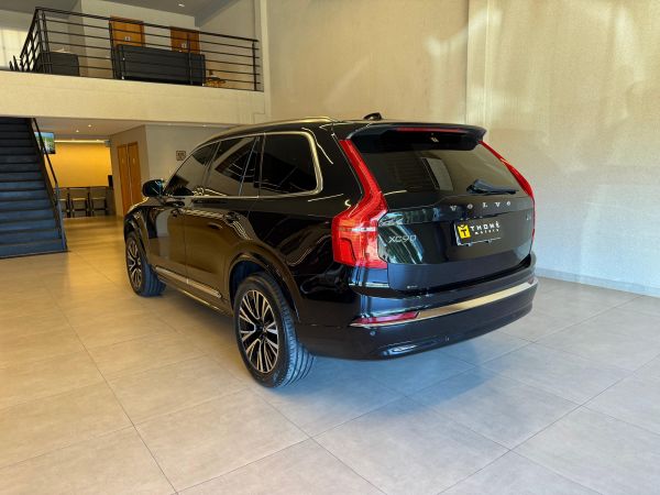 Volvo XC90 Plus 2023